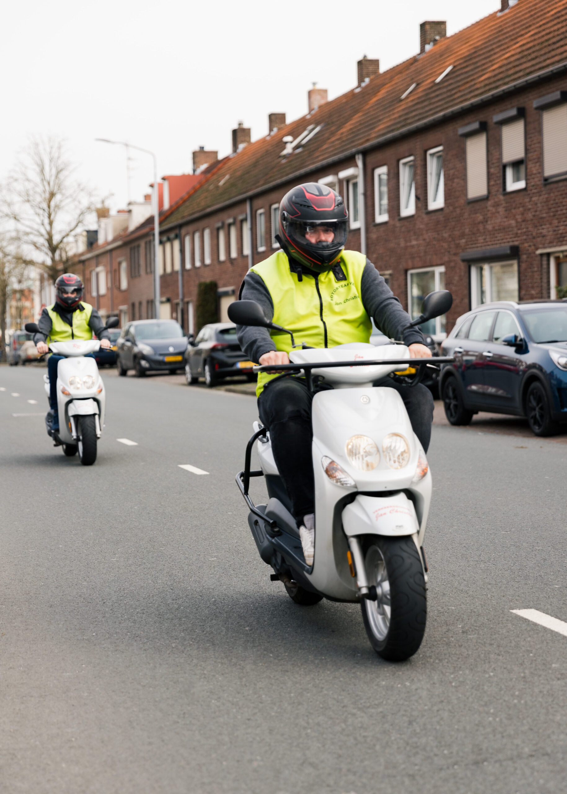 Praktijkles bromfiets Venlo | Verkeersopleidingen Ruud Rutten